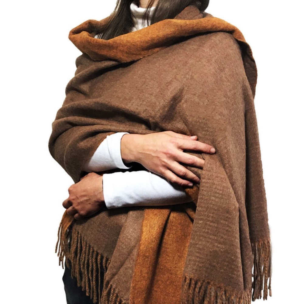 Firenze shawl/wrap in camel and chocolate brown
